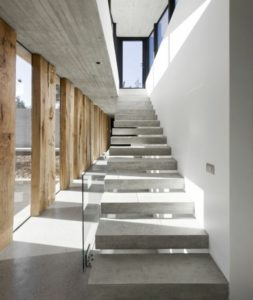escalier suspendu beton