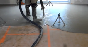 Coulage chape liquide