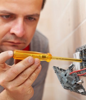 Artisan électricien