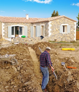 Raccordement d'une maison au tout à l'égout