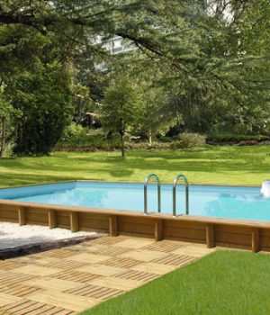 Piscine semi enterrée en bois