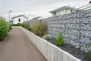 mur de coture gabion beton bois